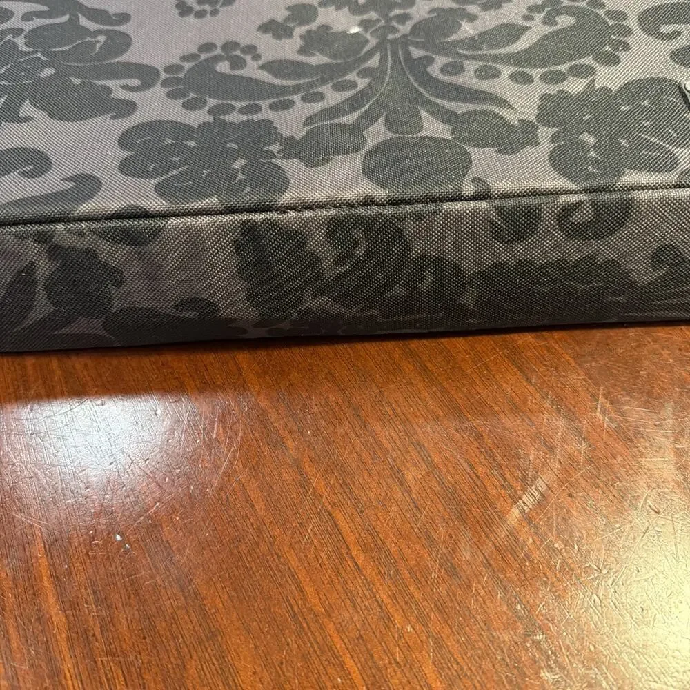 DENALI Women’s Padded Laptop Bag - See Description